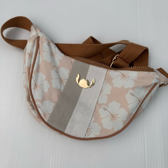 Disney Handbags - Disney Stitch Bioworld Floral Beige Crossbody Bag